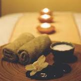 Äldre kvinna .. 500 kr för en härlig massage